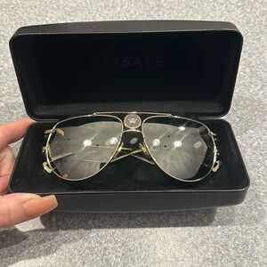 VERSACE UNISEX SUNGLASSES - NEW